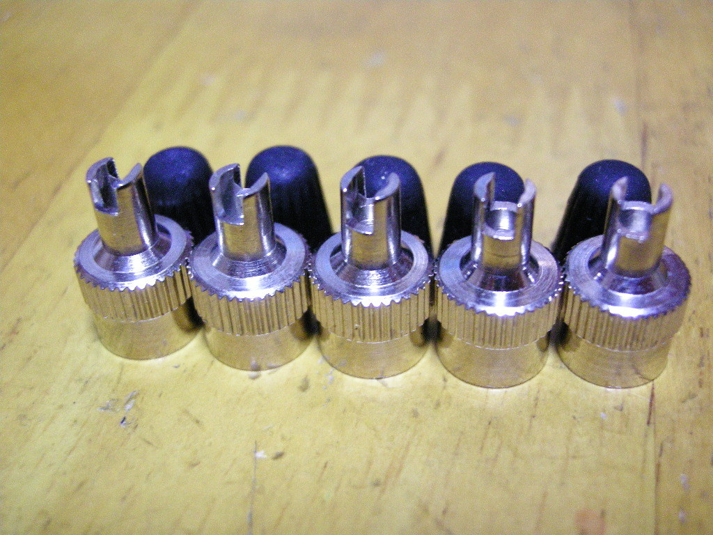 5個セット ムシ回し付き メタル バルブ キャップ 虫回し 旧車 や 旧いバイク などに拍卖