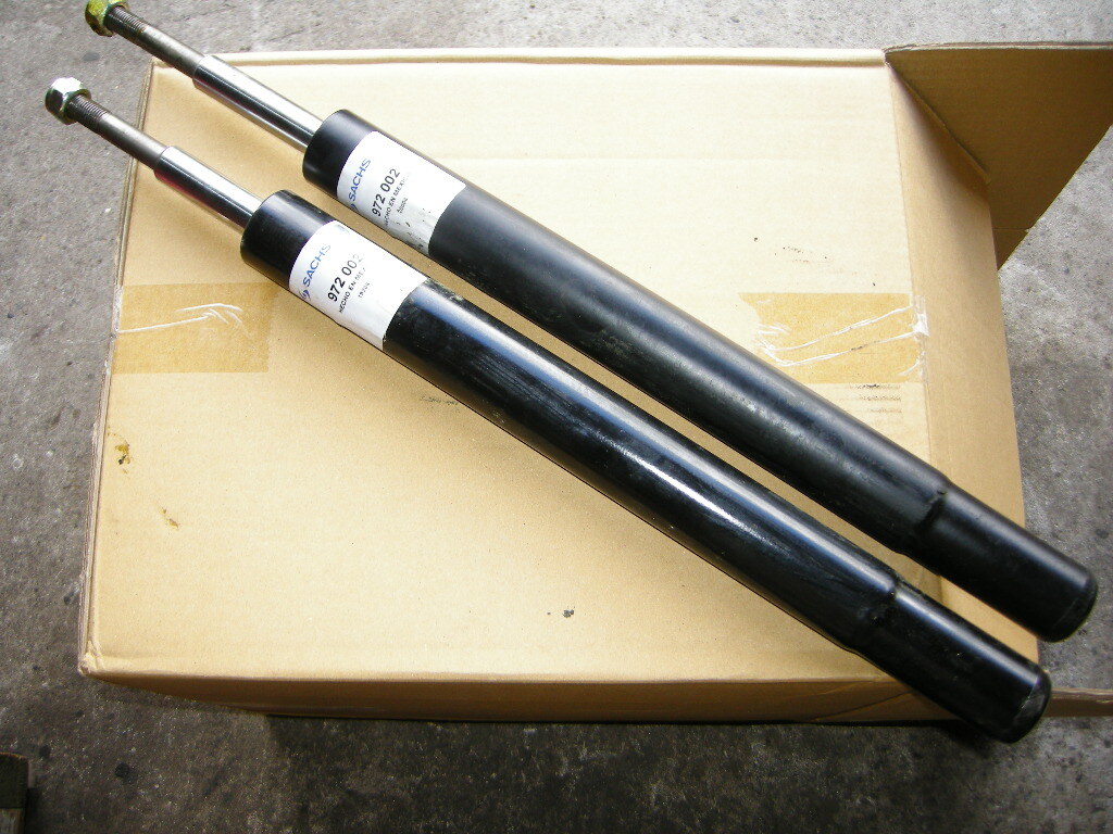 美品 ~73 ストラット用 Boge/Sachs ショックアブソーバー 左右Set 中古 空冷VW 1302 1303 スーパー ビートル ワーゲン 拍卖