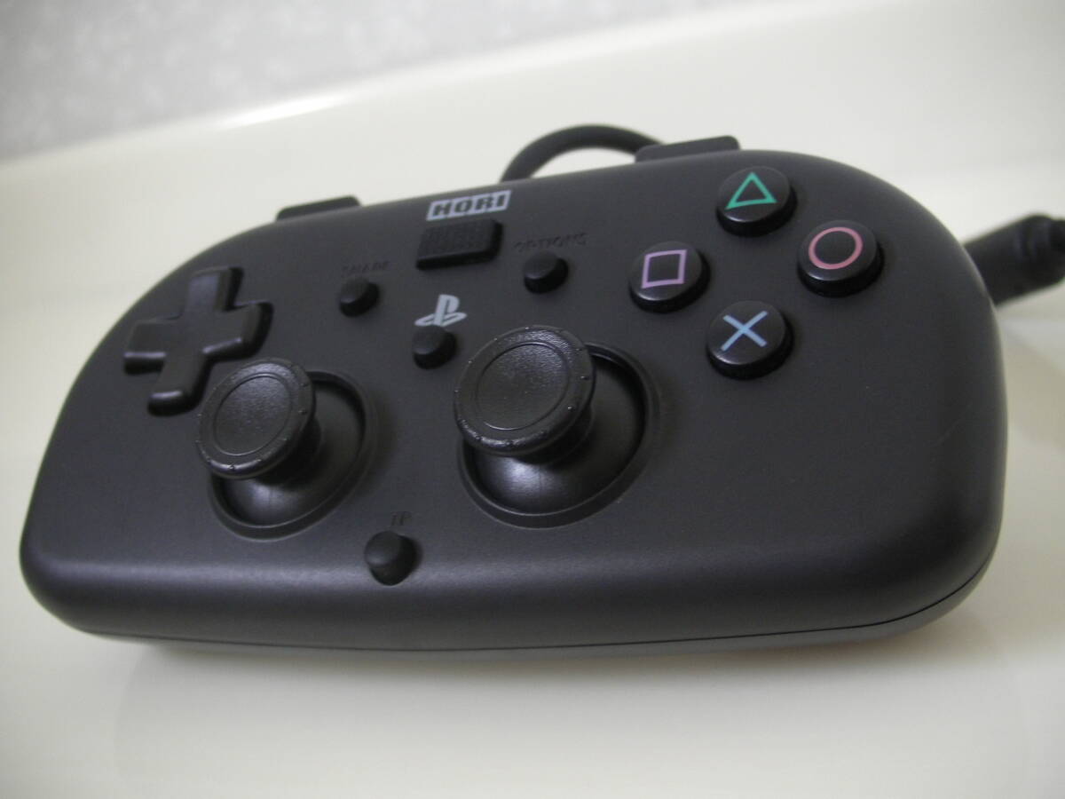 FANATEC ドライブハブ対応 ワイヤードコントローラーライト for PS4 ブラック【PS4対応】中古拍卖