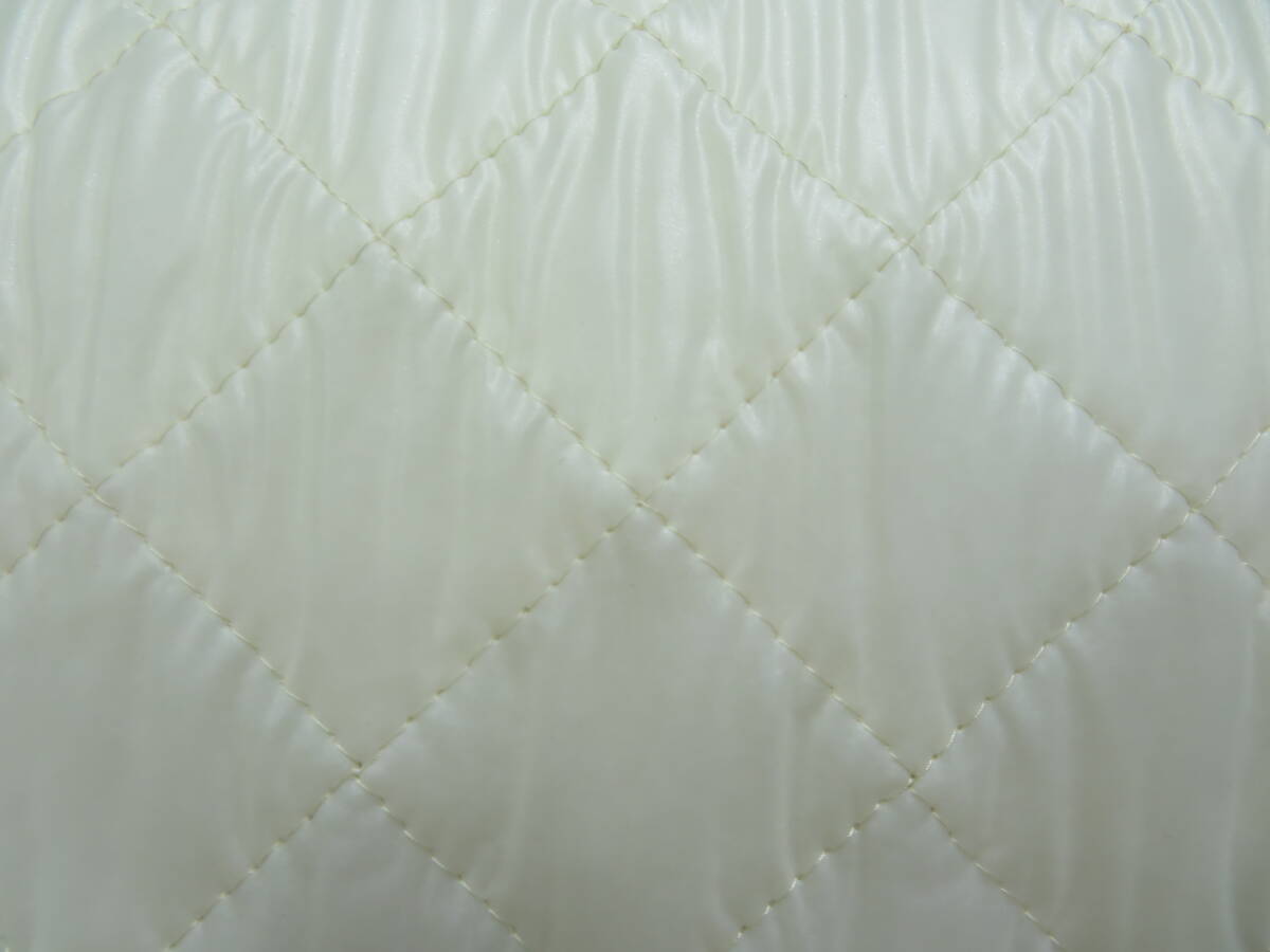少々難あり キルティング 1m単位販売 (Q-62) ビニール キルト 生成り 無地 厚手 約104㎝幅 キナリ 布 生地 バッグ 内布 撥水 防水 安い拍卖