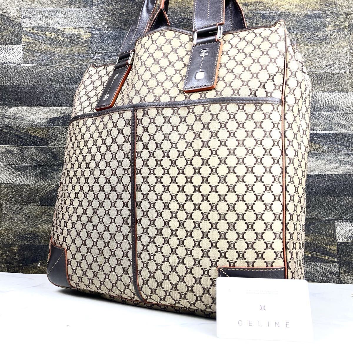 A4 セリーヌ CELINE トートバッグ ハンド ショルダー 肩掛け マカダム トリオンフ 総柄 キャンバス レザー ロゴ金具 大容量拍卖