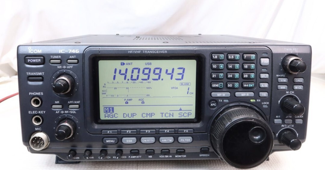 アイコム IC-746 EME仕様 HF/50/144MHz 100W DSP オートチューナー内蔵 ICOM拍卖