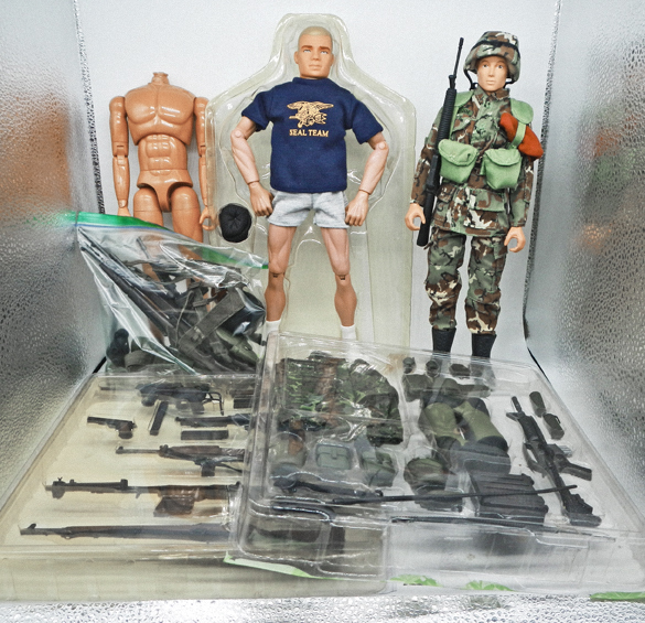 ジャンク ハズブロ G.I.Joe 21st.Toys 12インチアクションフィギュア アクセサリ約45点セット拍卖