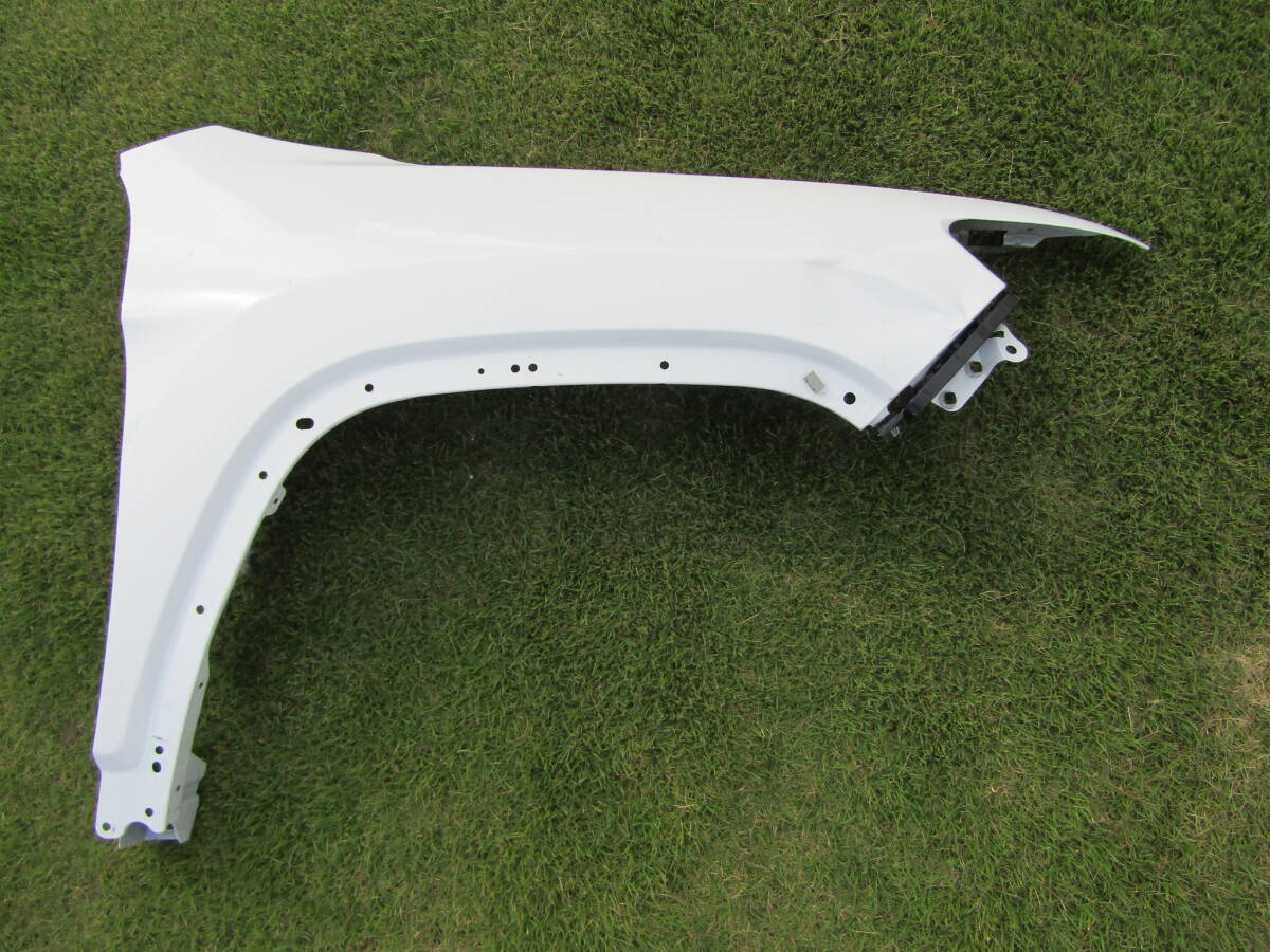 ジープ チェロキー 純正 右 フロントフェンダー フェンダー 白 ホワイト ■■ 13092608拍卖