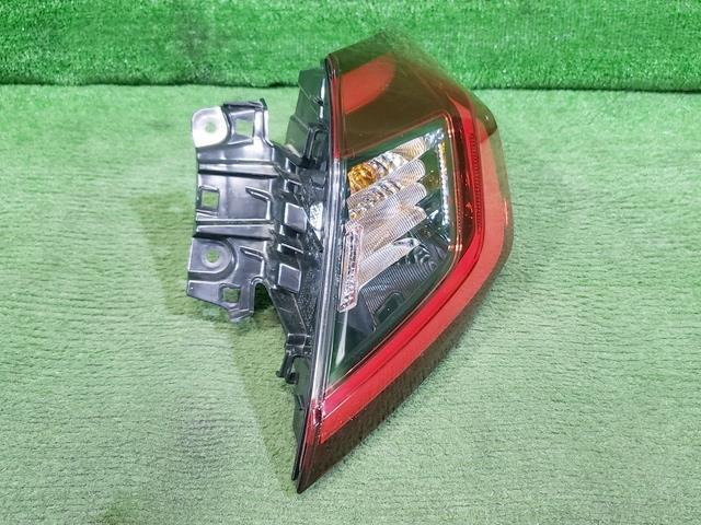 新車外し 送料安 シビック 6BA-FL1 右テールライト 右テールランプ LX拍卖
