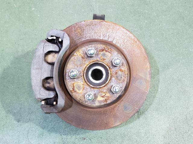 セレナ DAA-GFC27 左フロントナックルハブAssy ハイウェイスター 8人 MR20DD XAN拍卖
