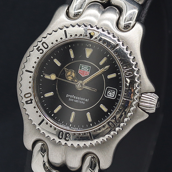 1円 箱付 稼働 タグホイヤー WG1318 ブラック文字盤 QZ メンズ腕時計 0003300 10DKT KTU拍卖