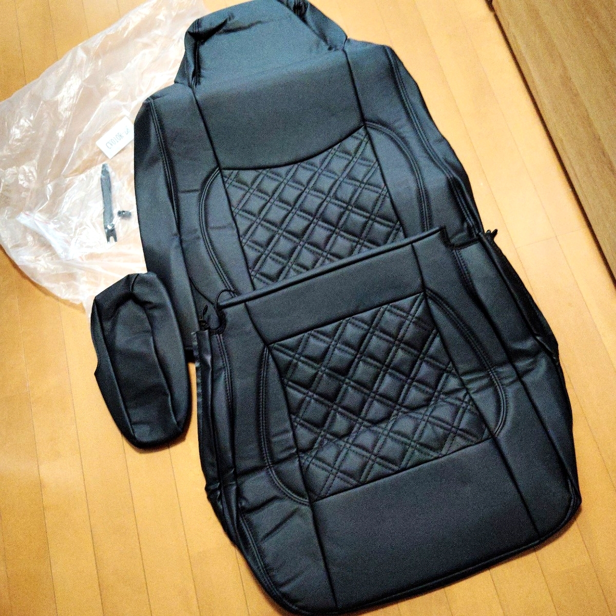 未使用品■ 新品■ 日野 レンジャープロ エアーループ レンジャー シートカバー PVC レザー 運転席 ダイヤカット キルト ブラック拍卖