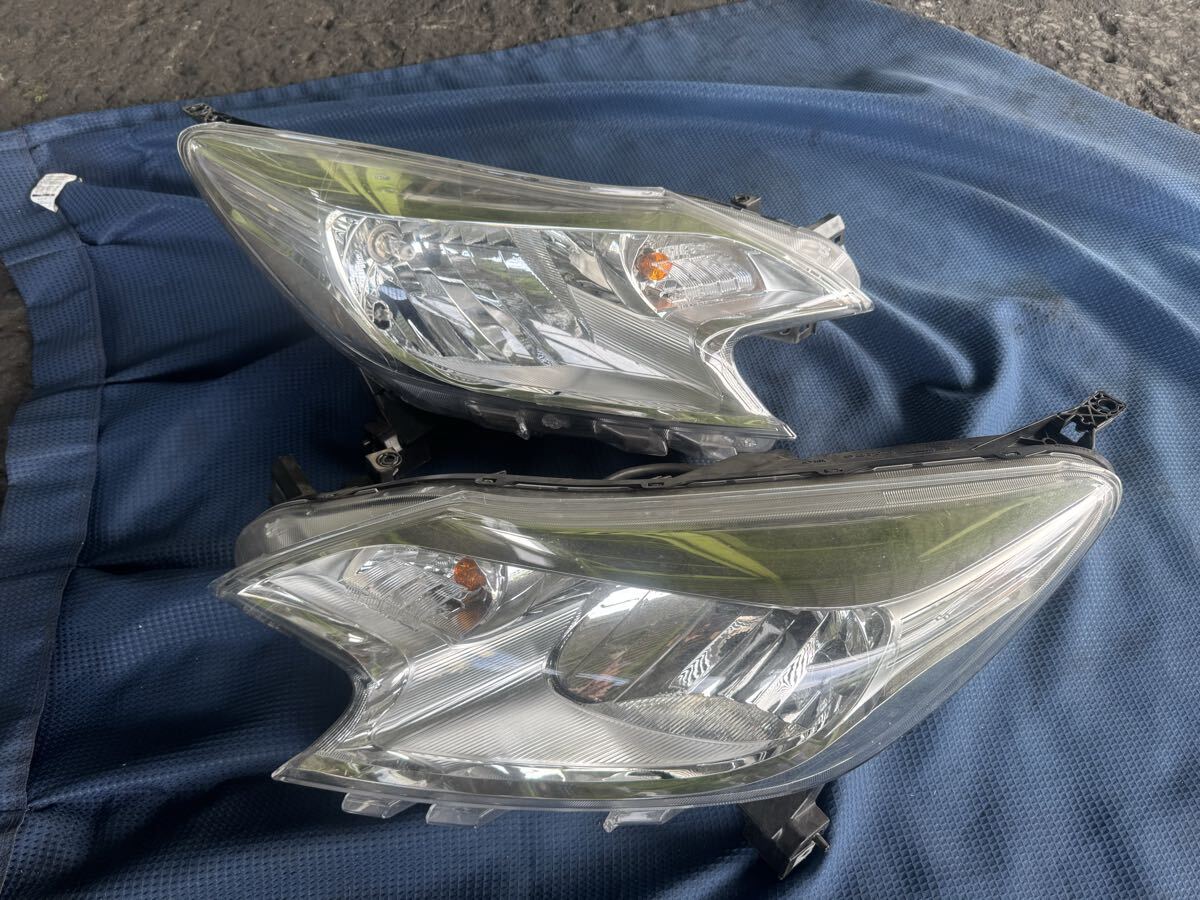 E12 ヘッドライト 左右 ハロゲン拍卖