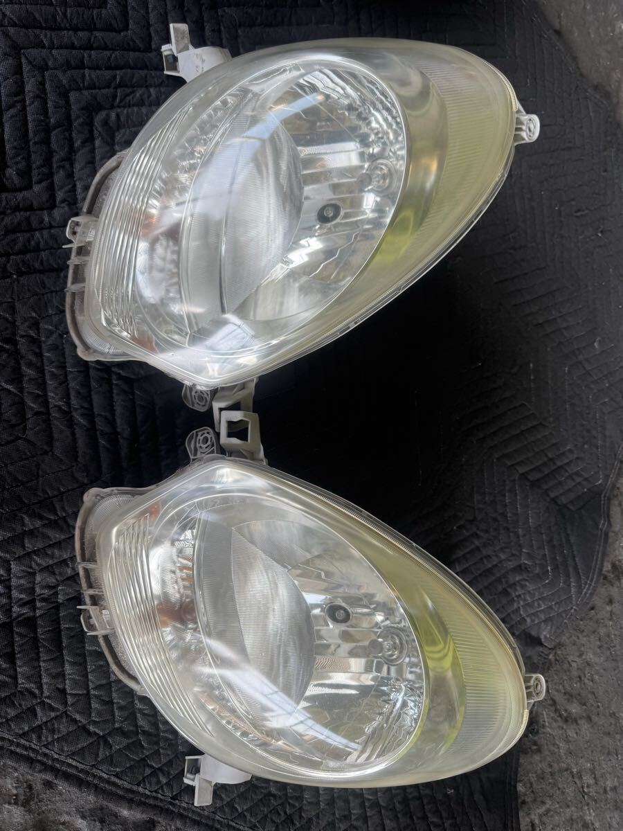 KGC30 ヘッドライト 左右 ハロゲン パッソ拍卖