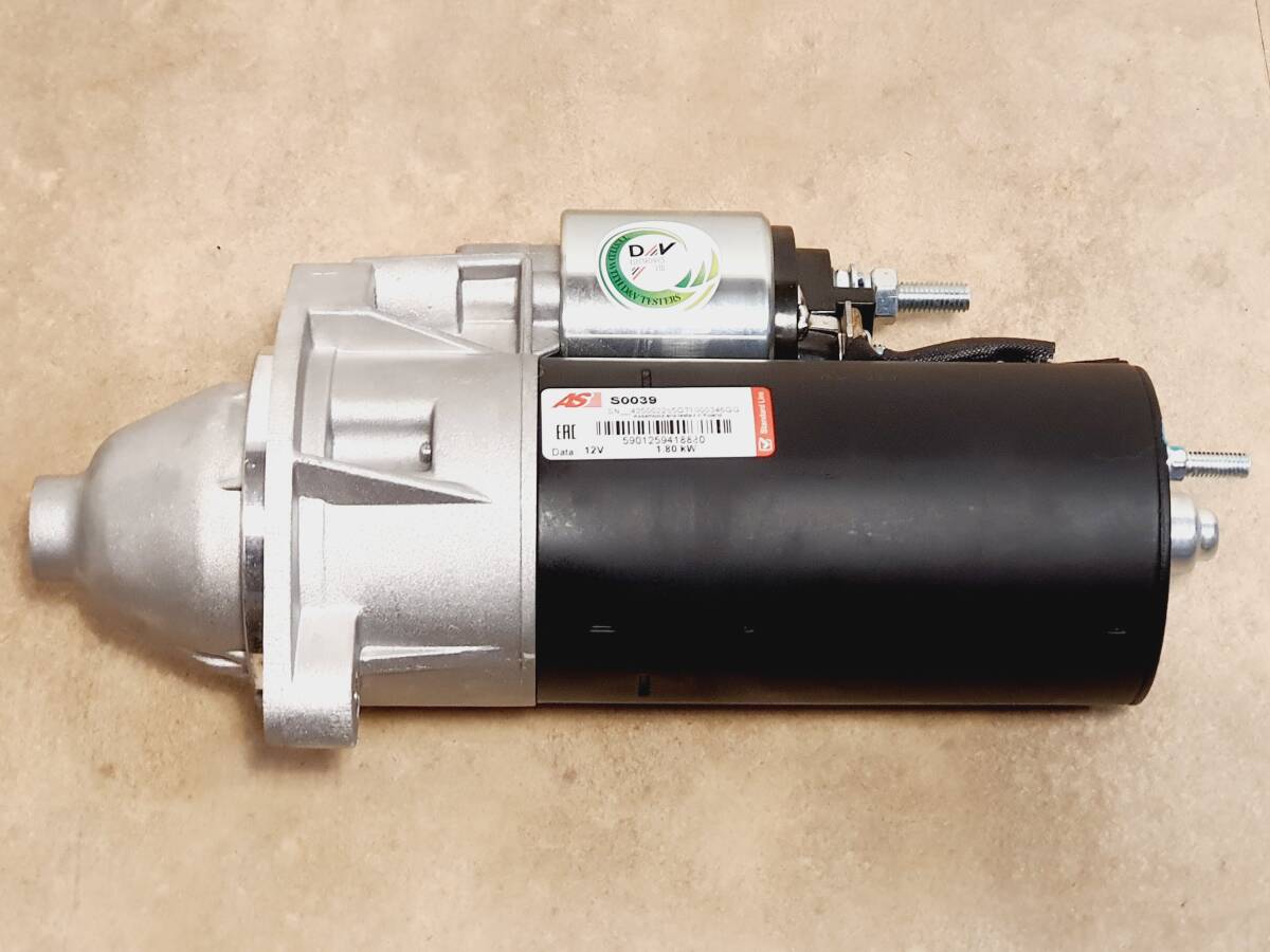 フェラーリ・328GTB/モンディアル セルモーター拍卖