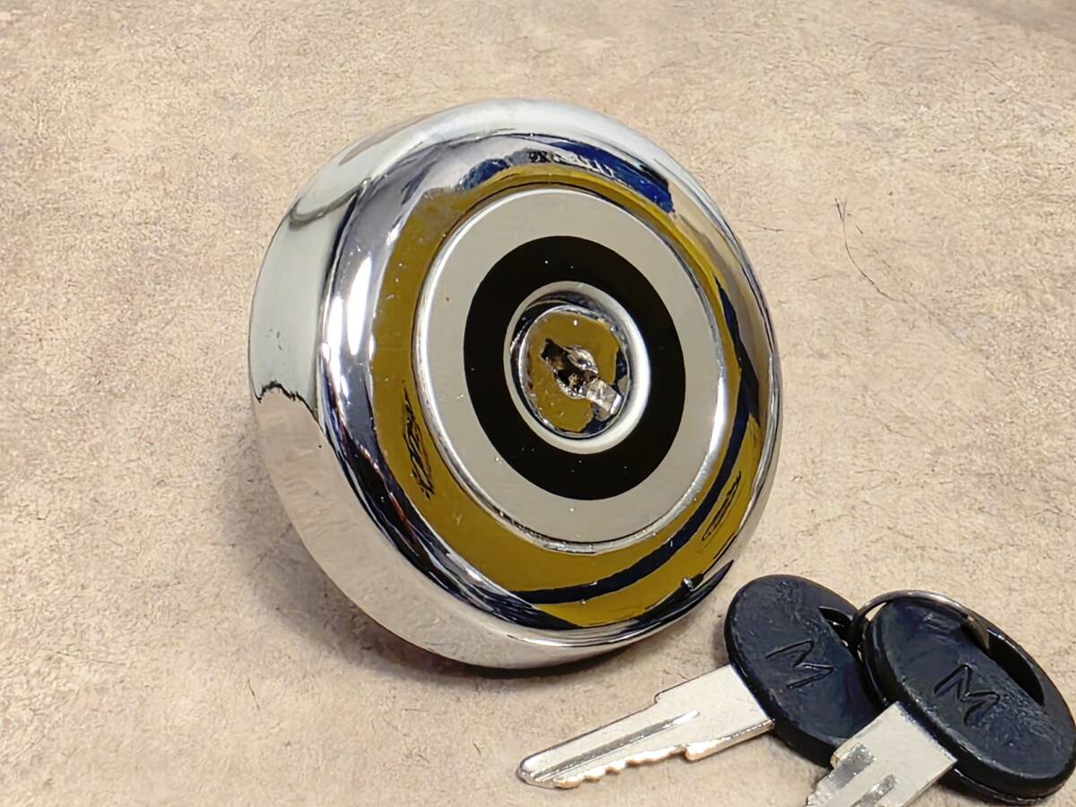 ルノー・4 キャトル メッキ燃料キャップ02拍卖