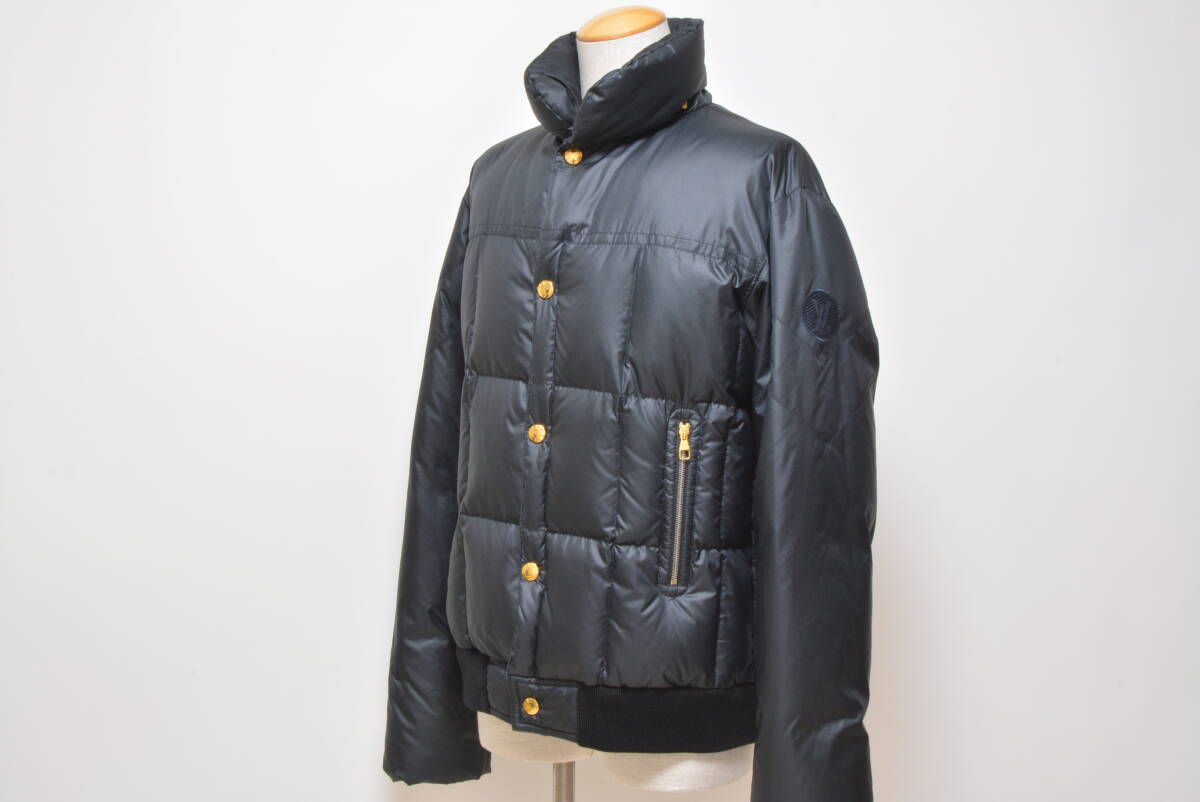 美品 ルイヴィトン 最高峰リアルグースダウン 定71万 ダウンジャケット 一生モノ LV ブルゾン フード脱着可 50拍卖