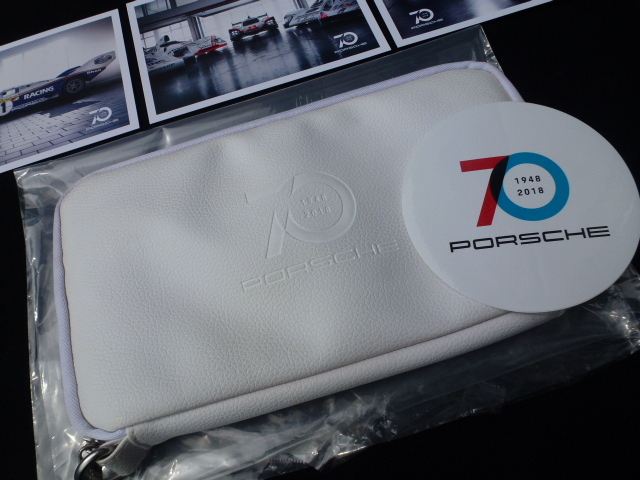 【新品!最安値!】ポルシェ 純正 トラベル ウォレット ポーチ 911 カイエン マカン ケイマン ボクスター パナメーラ クーペ カブリオレ拍卖