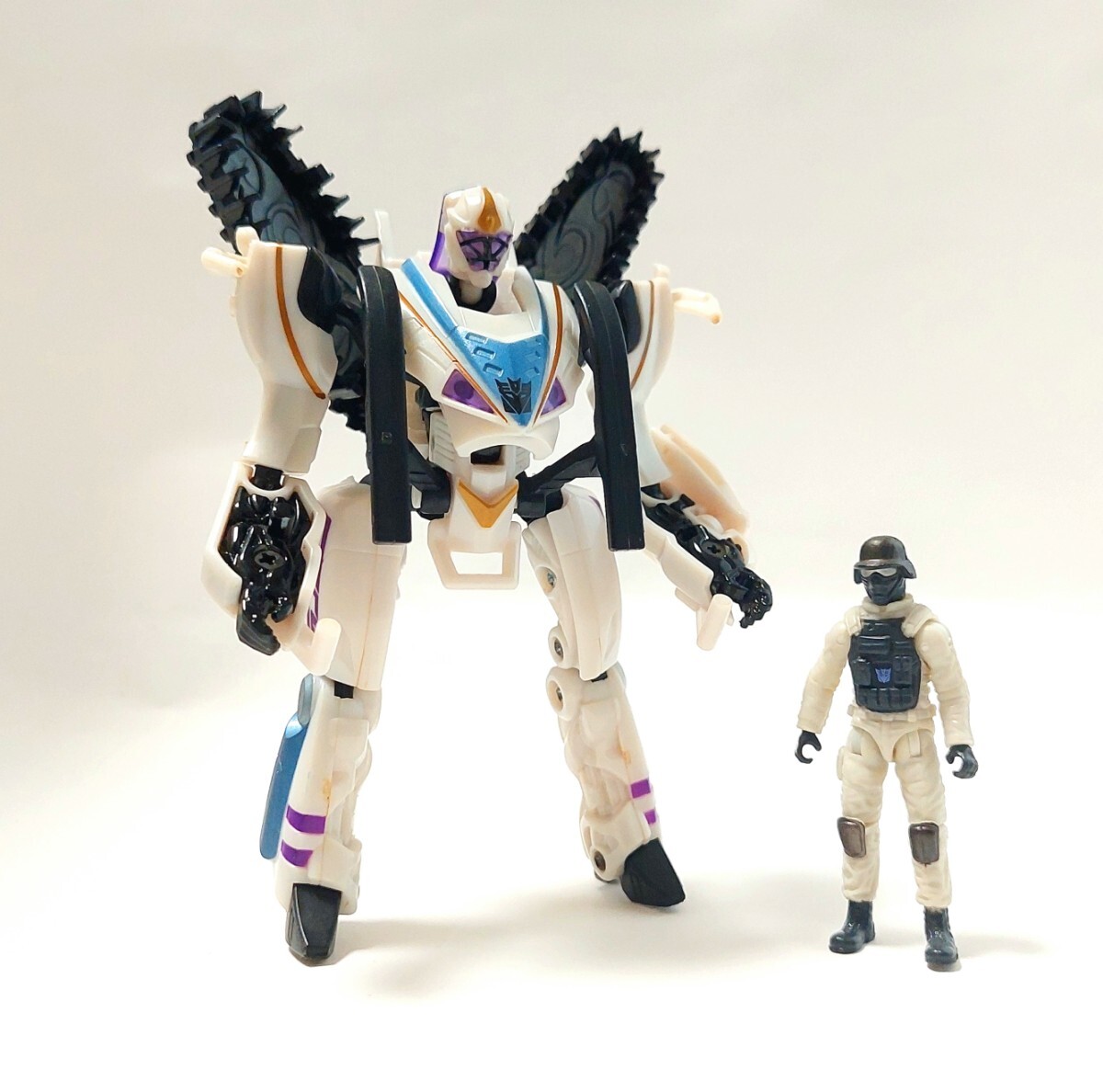 ☆2011年製 タカラ トランスフォーマー ムービー ダークサイドムーン メックテックシリーズ「DD-11 アイスピック&ケイオス軍曹」フィギュア拍卖