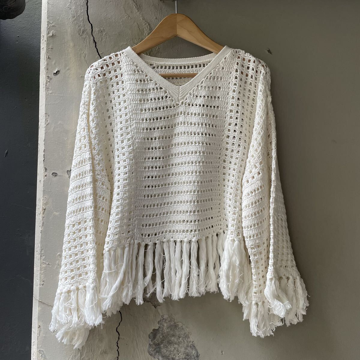 GRACE CONTINENTAL グレースコンチネンタル トップス ニット コットンニット フリンジ 白 36拍卖