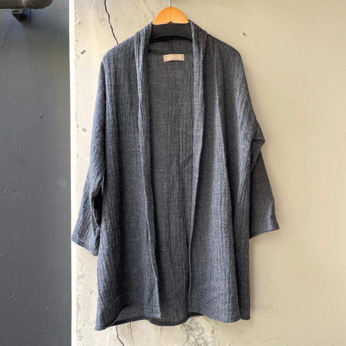 nous rendent heureux ヌーランドオロー カーディガン 羽織り 長袖 ニット ウール ガーゼ トッパーカーデ チャコールグレー 美品拍卖