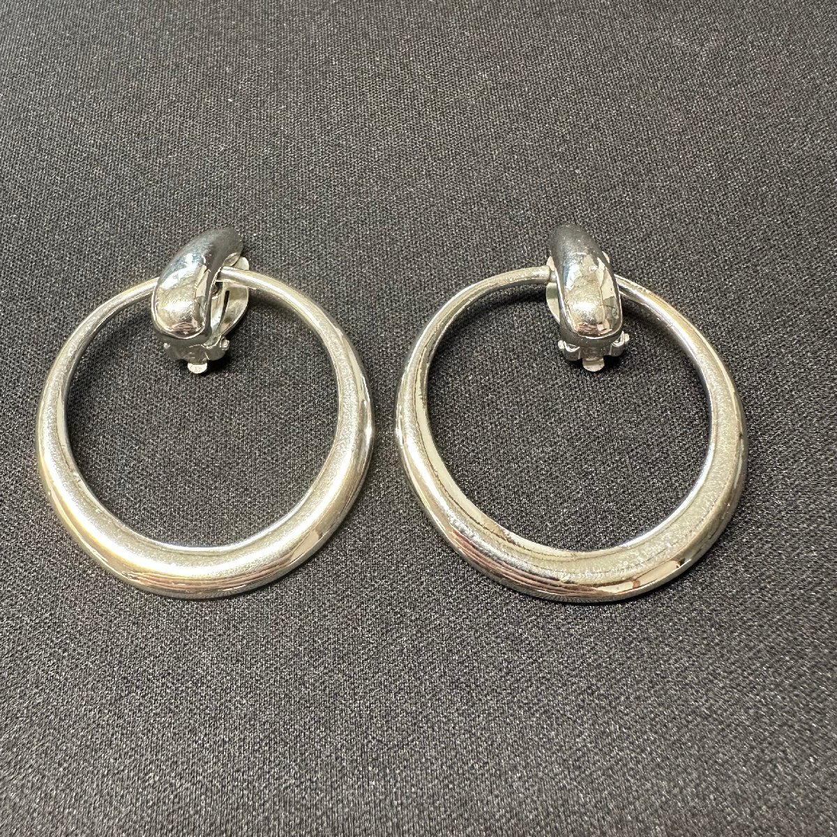 q4506 ヴィンテージ Nina Ricci ニナリッチ イヤリング アクセサリー レディース シルバーカラー 上品 華やか拍卖