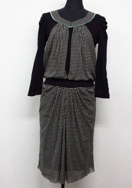 m1512 美品/VIVIENNE TAMヴィヴィアンタム/ワンピース/0 黒×白ドット柄/水玉模様/日本製 サンエーインターナショナル チュールニット拍卖