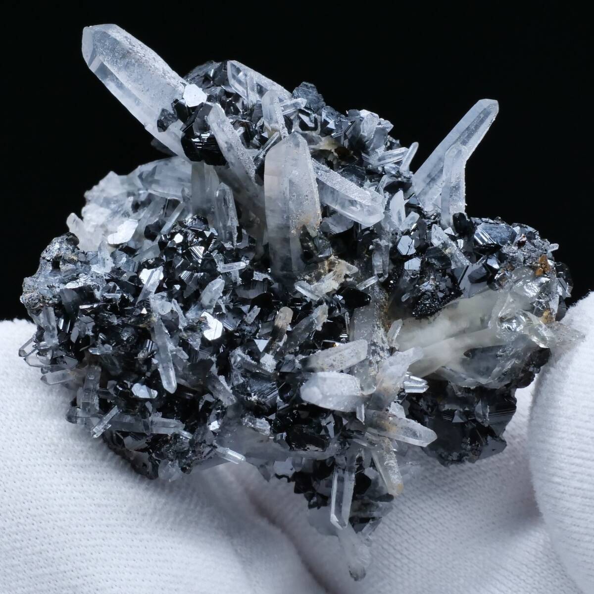 【鉱物 標本 閃亜鉛鉱 水晶 結晶 原石】ブルガリア Krushev dol Mine スファレライト クォーツ クラスター拍卖