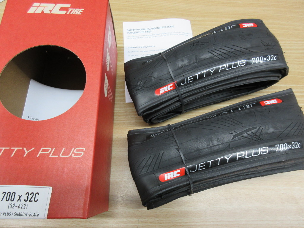 IRC JETTY PLUS 700×32C ブラック 2本セット 新品・パッケージ無し拍卖