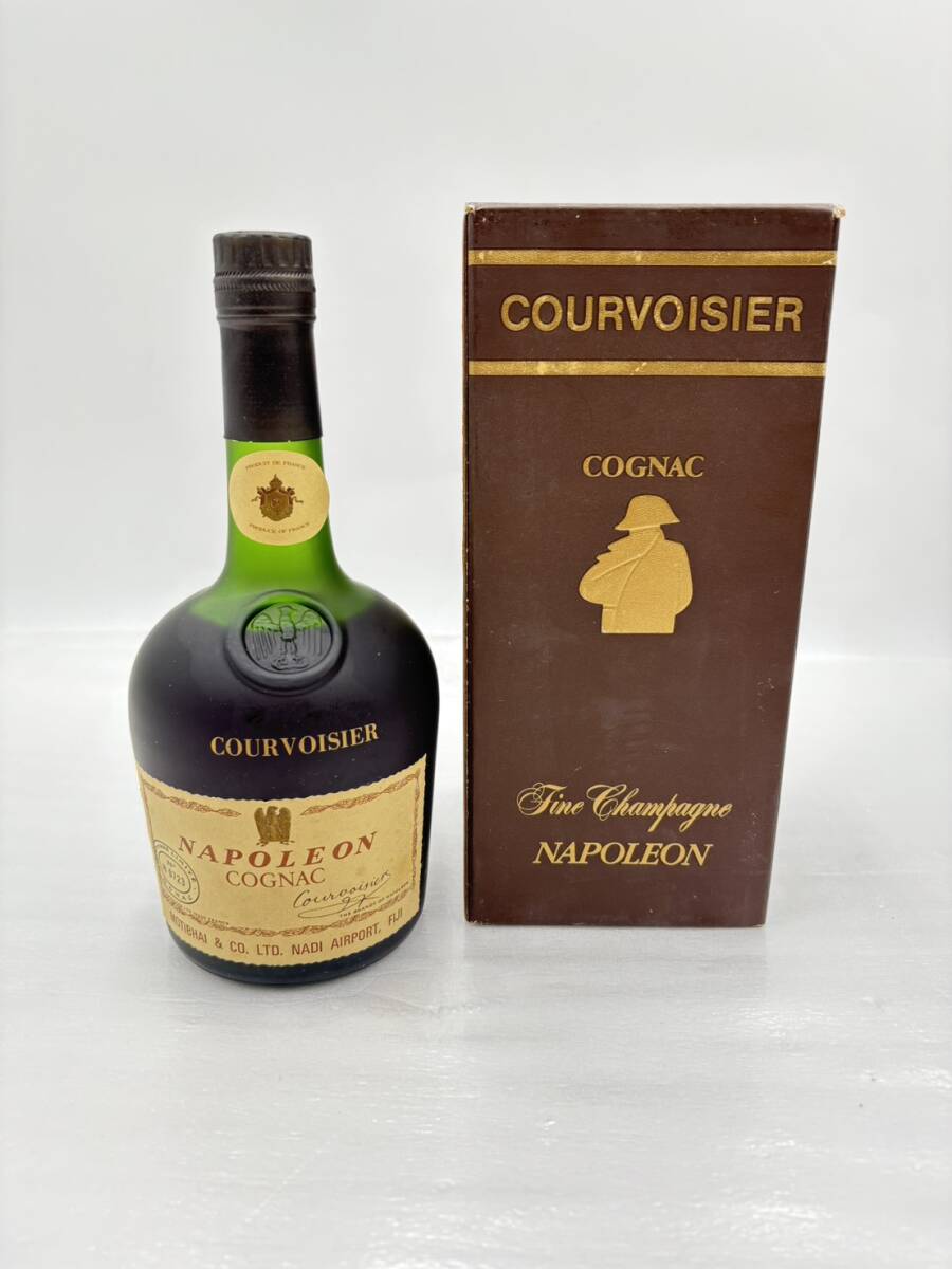 【未開栓】COURVOISIER NAPOLEON COGNAC クルボアジェ ナポレオン コニャック ブランデー 箱付き 古酒 700ml 40%拍卖