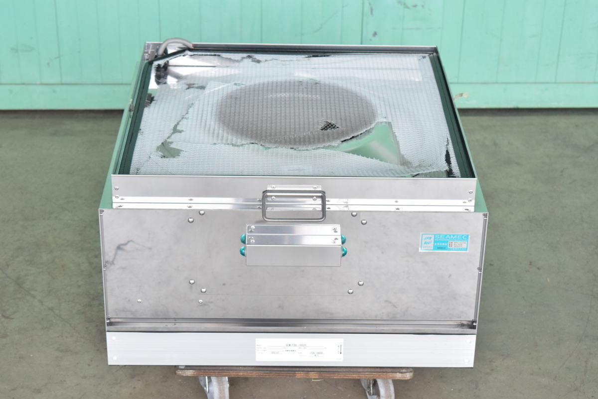 【三宝電機(SEAMEC)】へパフィルター FFU-610M 点検、清掃済み!!三重県拍卖