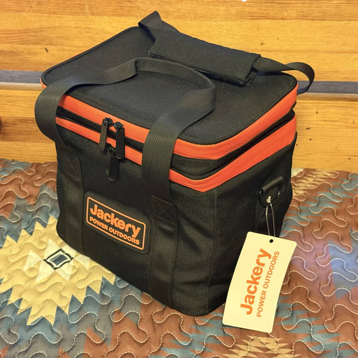 【送料無料】ジャクリ Jackery ポータブル電源 240/400対応 収納バッグ P4 拍卖