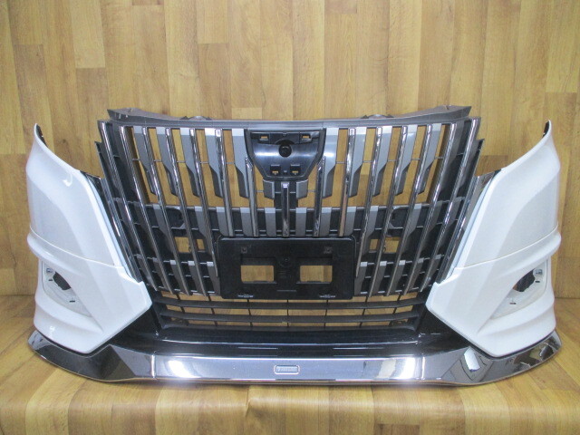F3/ ZRR80G/ZRR85G/ZWR80Gノア/エスクァイア後期 純正フロントバンパー モデリスタ スポイラー付52119-28K90/52119-28L30/556 拍卖