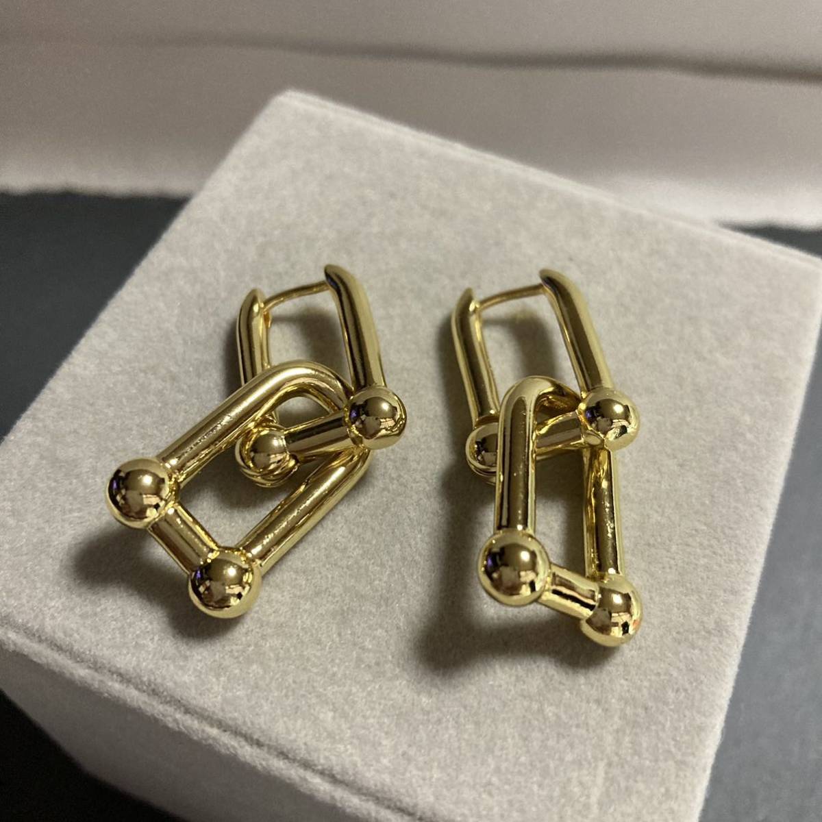 【匿名配送】リンクピアス silver925刻印 ゴールド 2個セット メンズ レディースアクセサリー 人気拍卖