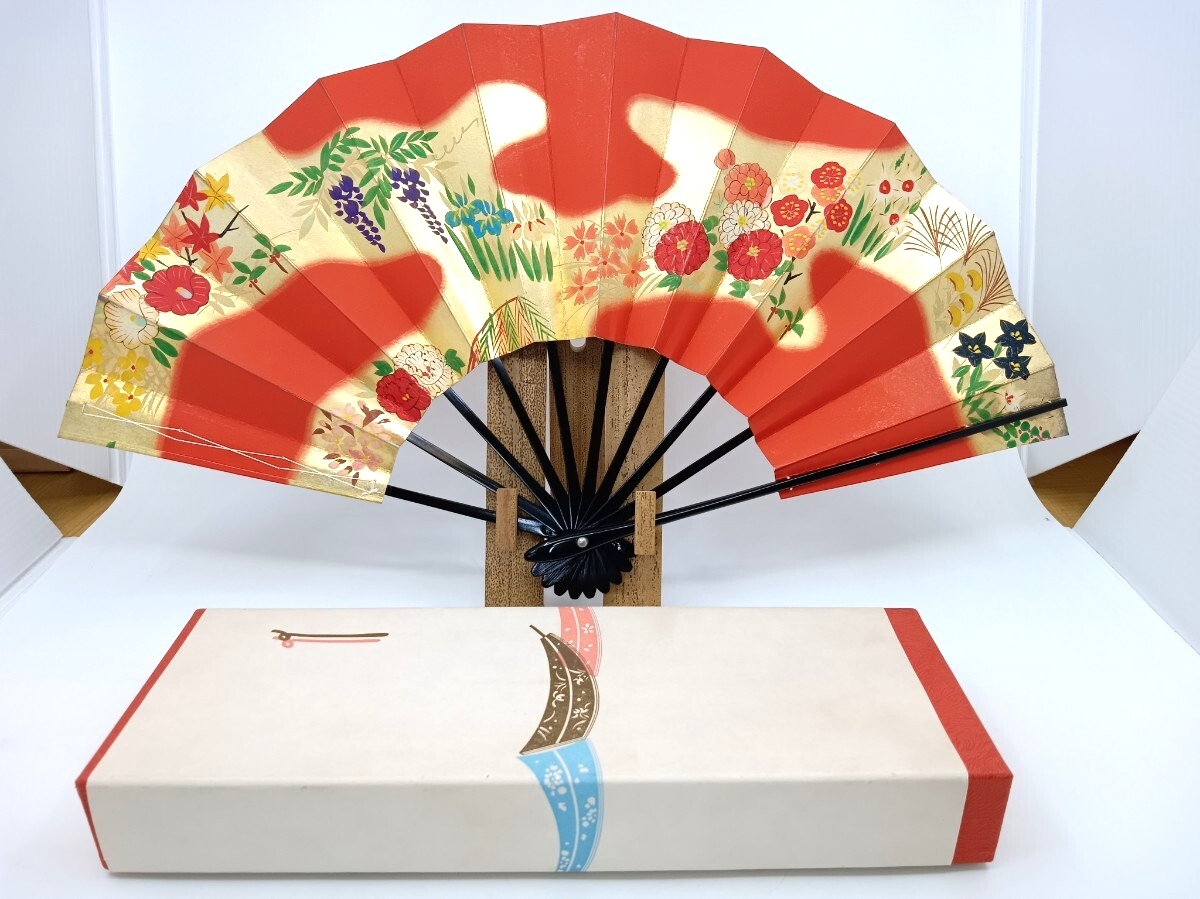 【美品】宮脇賣扇庵 みやわきばいせんあん 飾り扇 金地 四季花図 赤金 日本製 扇子立付拍卖