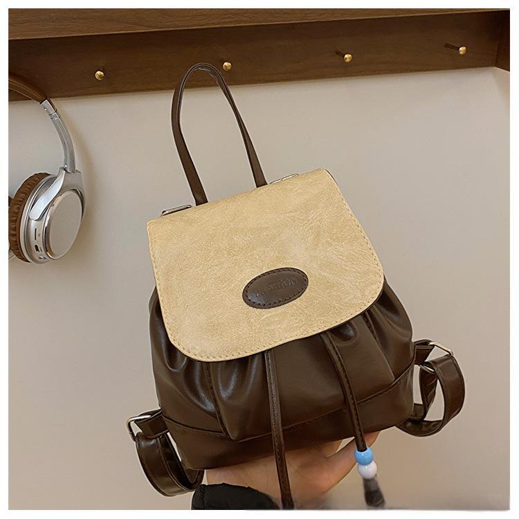 リュックサック デイパック ミニバッグ puレザー 飾りは付属しません 小物入れ オシャレ 軽い 小さめ拍卖