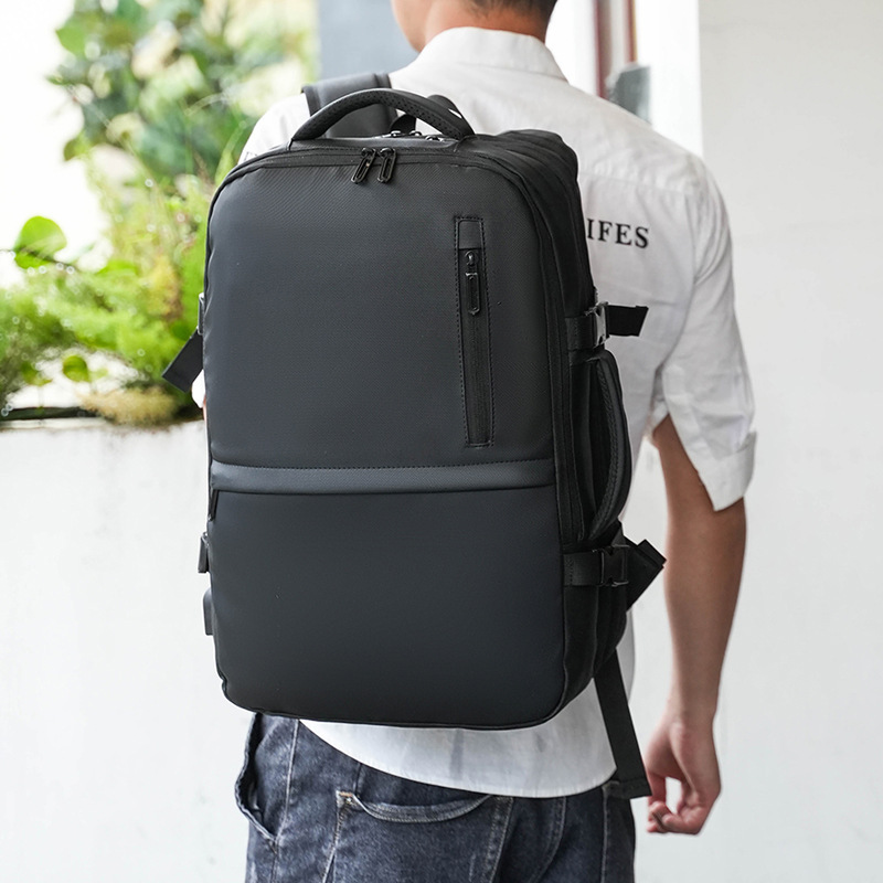 ビジネスリュック 大容量 手提げバッグ ポケット多数 仕切り ファスナー付きパソコンバッグ 仕事用 万能バッグ拍卖