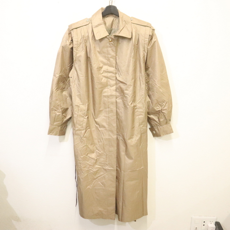 U46 80sビンテージ LauraWinston ロングコート■1980年代製 表記11サイズ レディース ベージュ シャイニー 比翼 アメカジ 古着 激安 希少拍卖