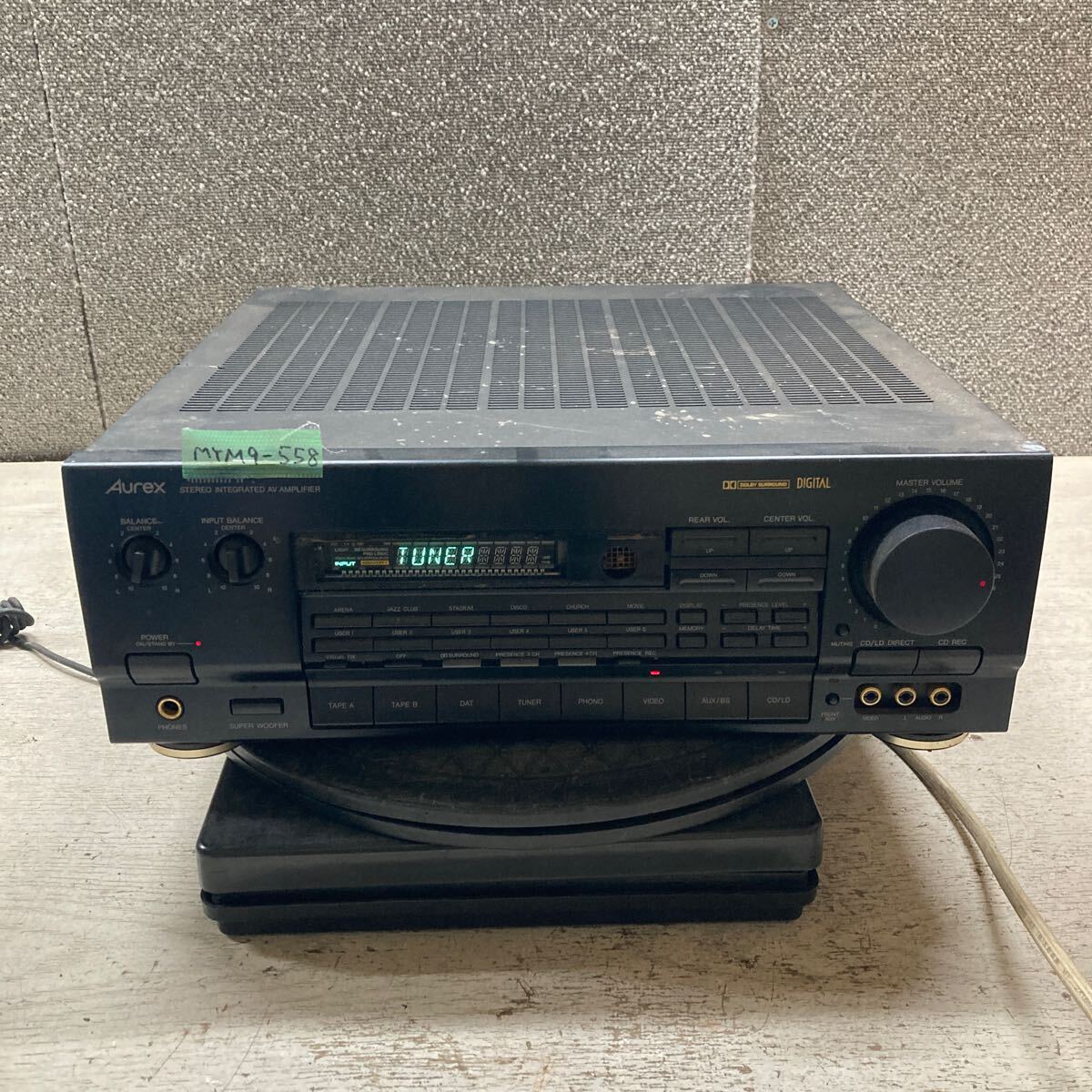 MYM9-558 激安 Aurex ステレオサウンドシステム アンプリファイヤー部 SJ-V570SB 通電、電源オン、オフOK 中古現状品 ※3回再出品で処分拍卖