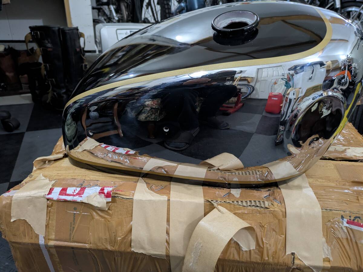 ベロセット ベノム・バイパー用新品タンク拍卖