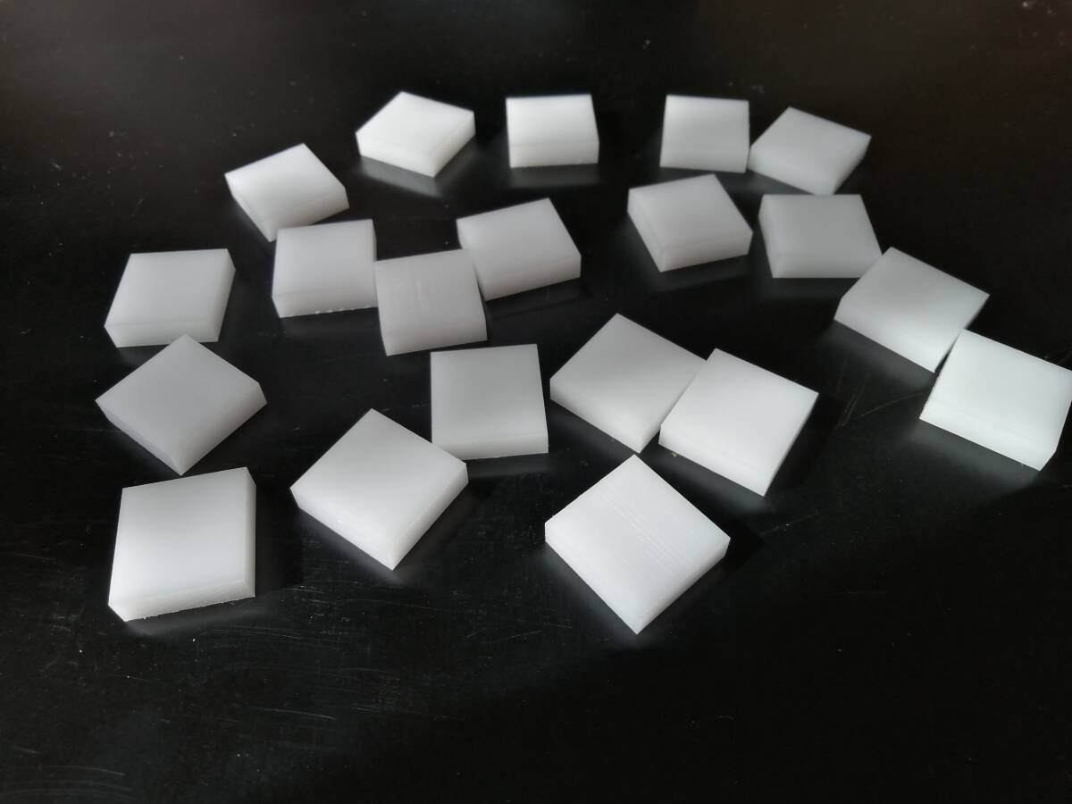POM 5ミリ拍卖