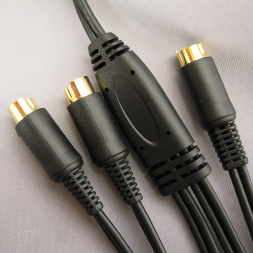 富士パーツ商会 S端子2分配ケーブル 2m S端子(オス-オス×2) 映像用S端子ケーブル S端子を分配したい時に FVC-133拍卖