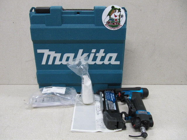 美品!makita 50mm 高圧 ピンタッカ AF502HPM 青エアダスタ付 マキタ ワンオーナー品拍卖