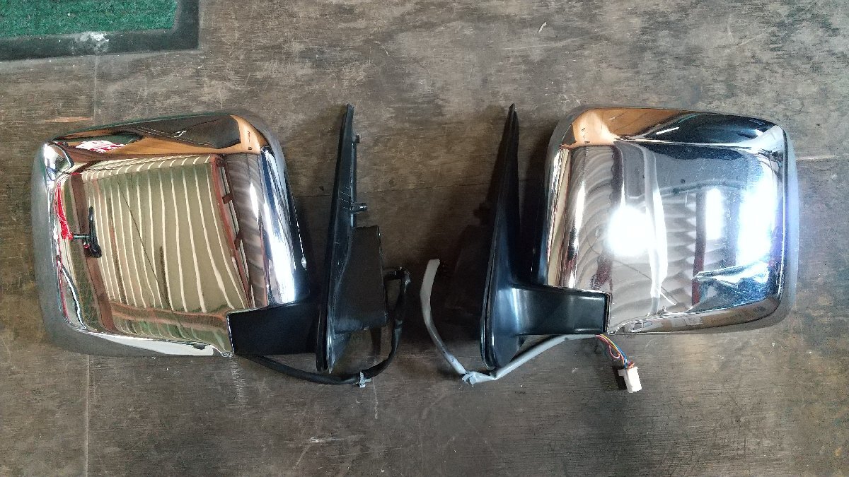 DSGE25 日産 キャラバン ドアミラー 左右 セット 拍卖