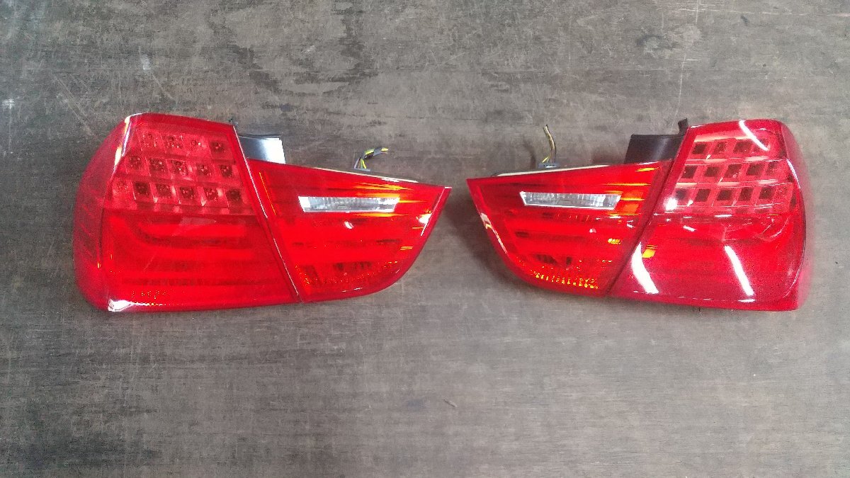BMW E90 320i テールランプ テールライト 左右セット 1台分拍卖