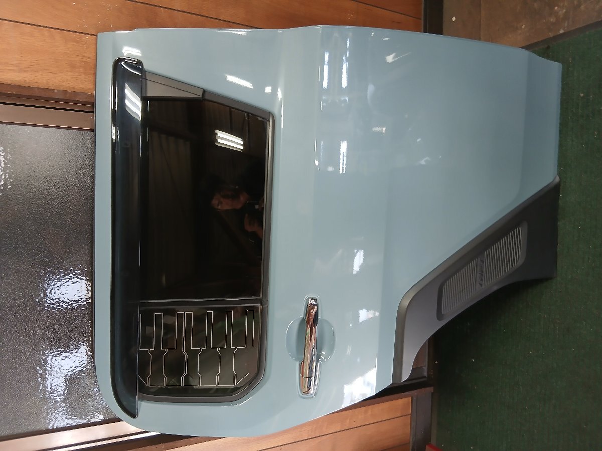 ダイハツ タフト TAFT LA900S 運転席側 リアドア 右 リア ドア R B87拍卖