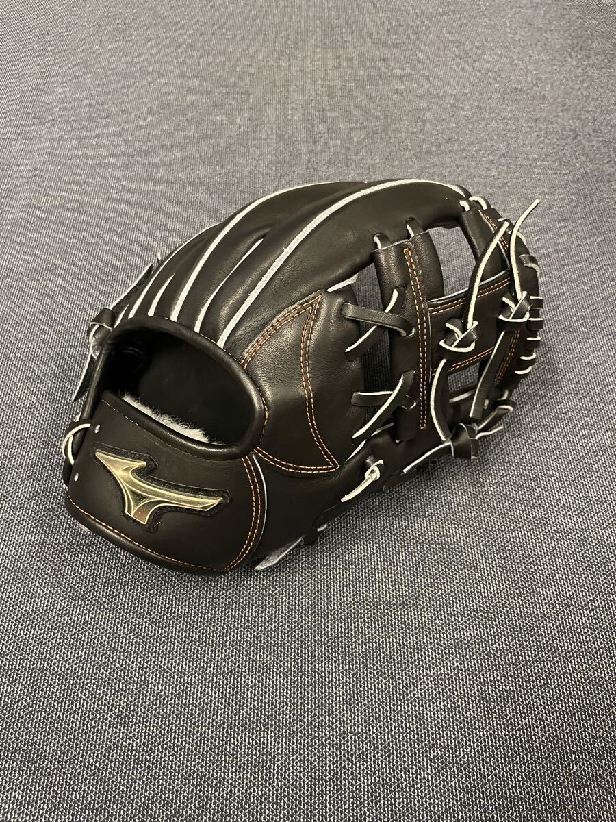 新品 ミズノ グローバルエリート 野球 硬式グローブ 一般用 大人 右投げ グラブ 内野 右利き 黒 ブラック 高校野球対応 学生拍卖