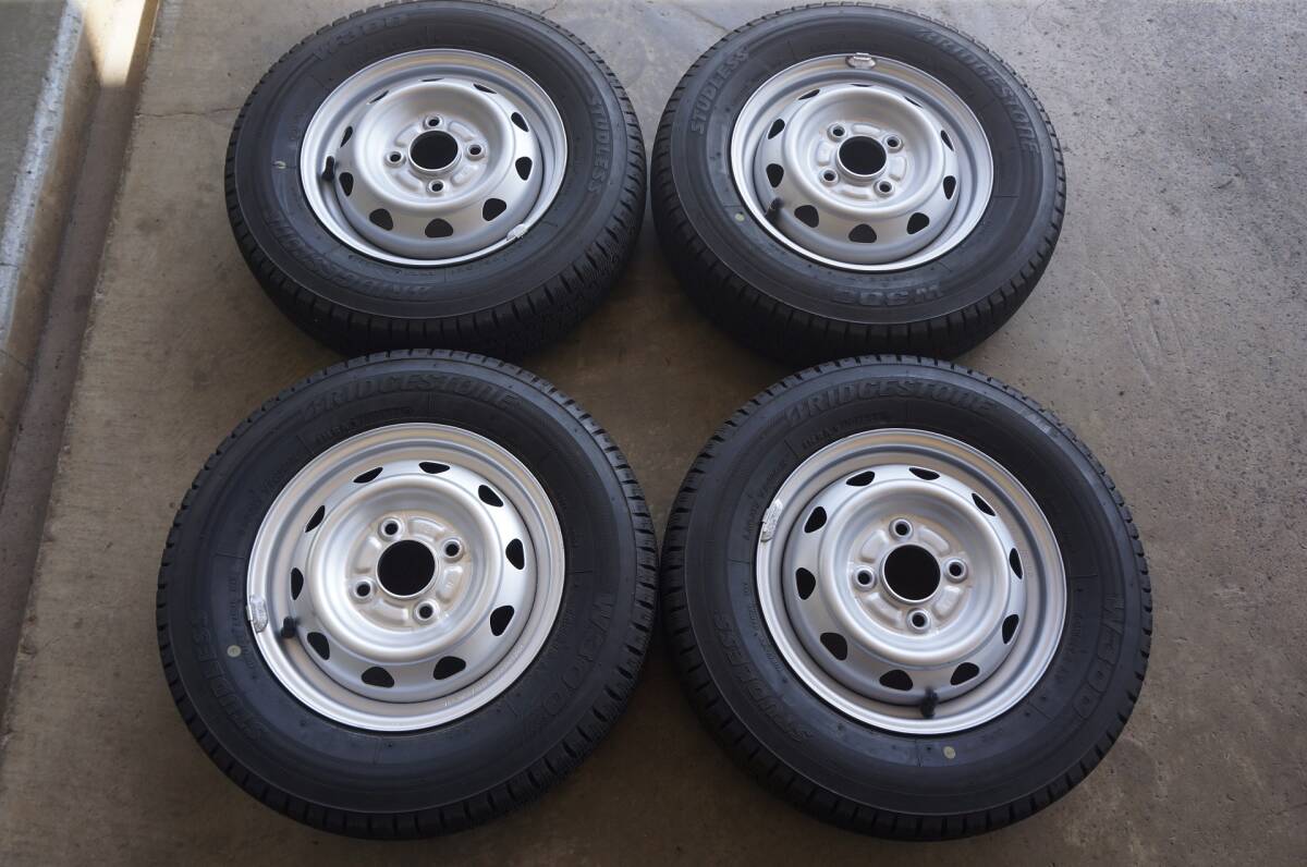 ②・BSスタッドレス・ホイールセット★145R12 6PR★中古4本★軽トラ・軽バン拍卖