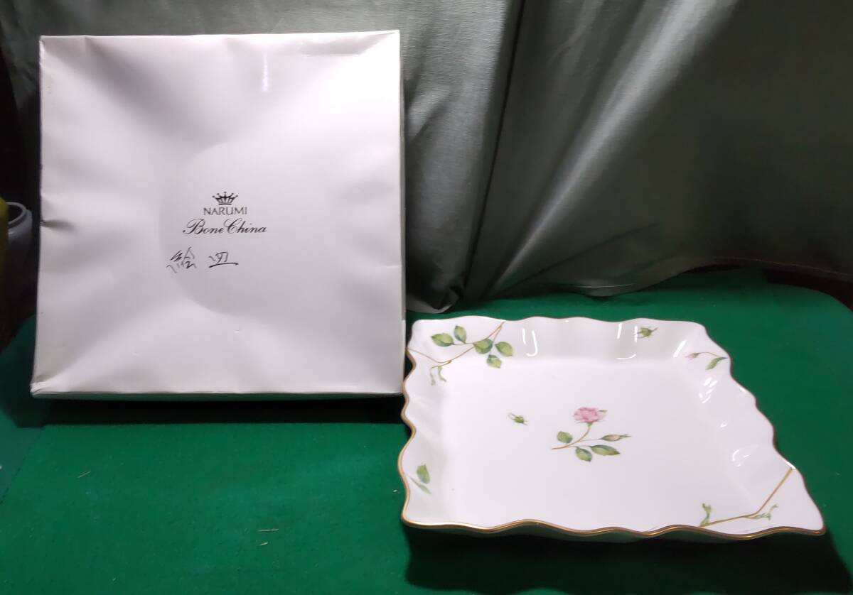 【保管品】NARUMI china ナルミ チャイナ フレア プレート/スクエア/角皿/鳴海製陶/金彩/正方形/バラ/花柄/食器/レトロ/●5431/根拍卖