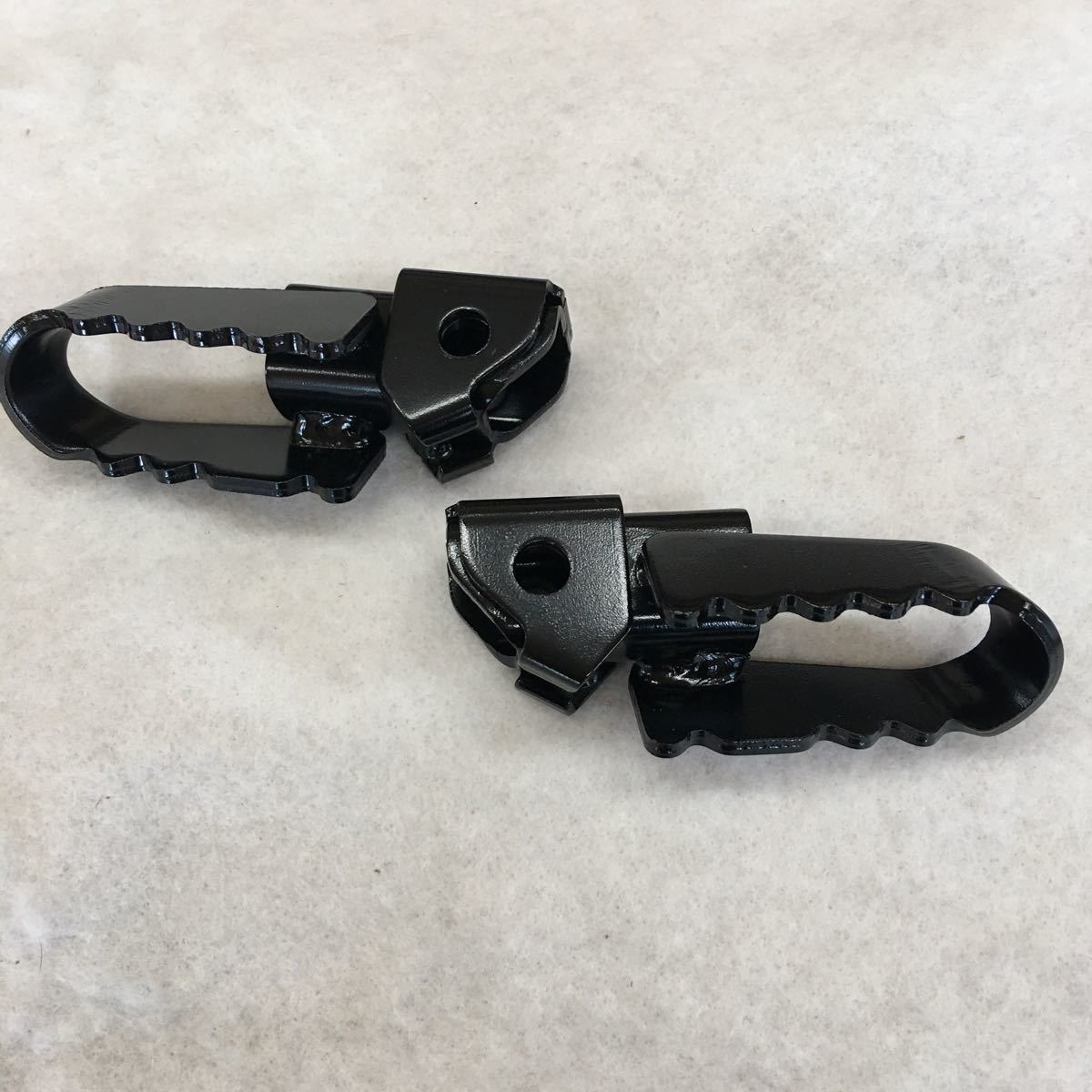 CT110-P ハンターカブ ステップ左右 ホンダ純正 新品【水曜・日曜・祝日休み 臨時休業有】拍卖