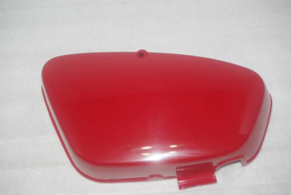 CT110 ハンターカブ 郵政仕様(12V) サイドカバー ホンダ純正 新品 【水曜・日曜・祝日休み 臨時休業有】拍卖