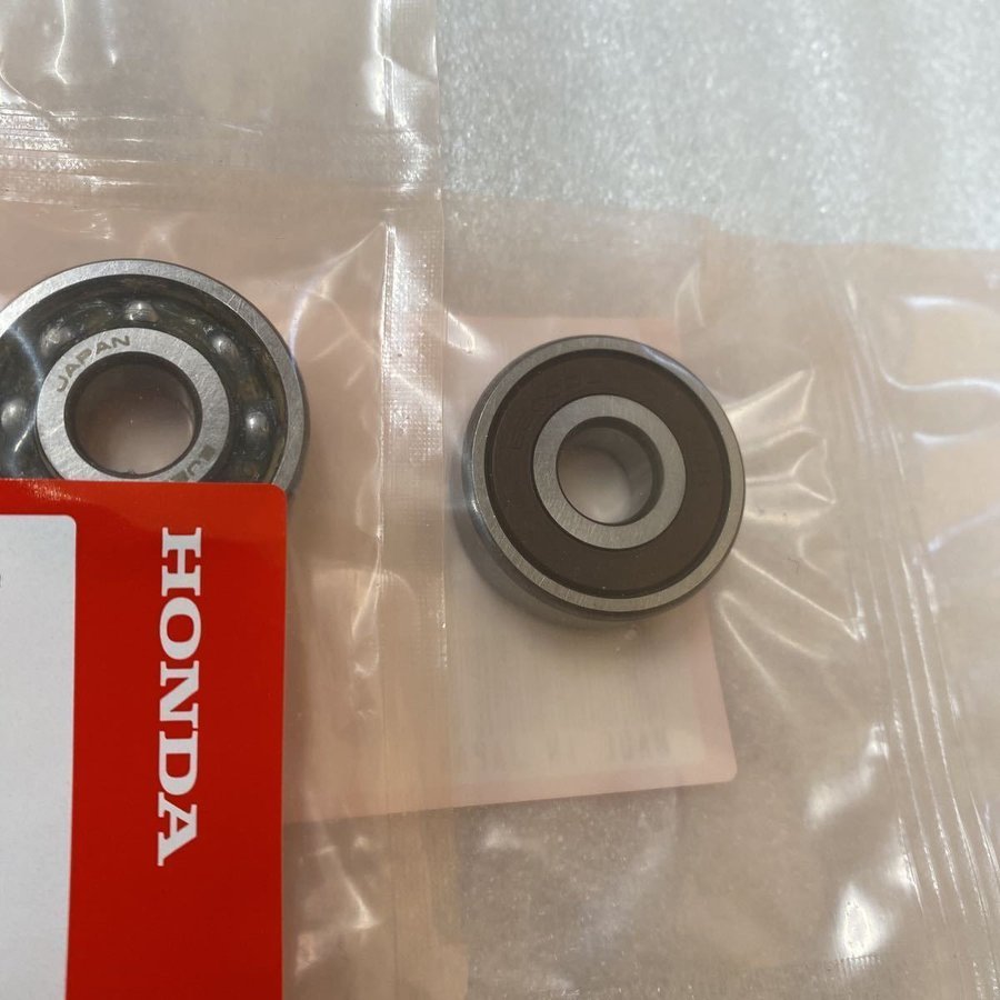 モトコンポ/MOTOCOMPO ベアリングラジアルボール 6200U フロントホイール 2個 ホンダ純正 新品 ★* 【水曜・日曜・祝日休み 臨時休業有】拍卖
