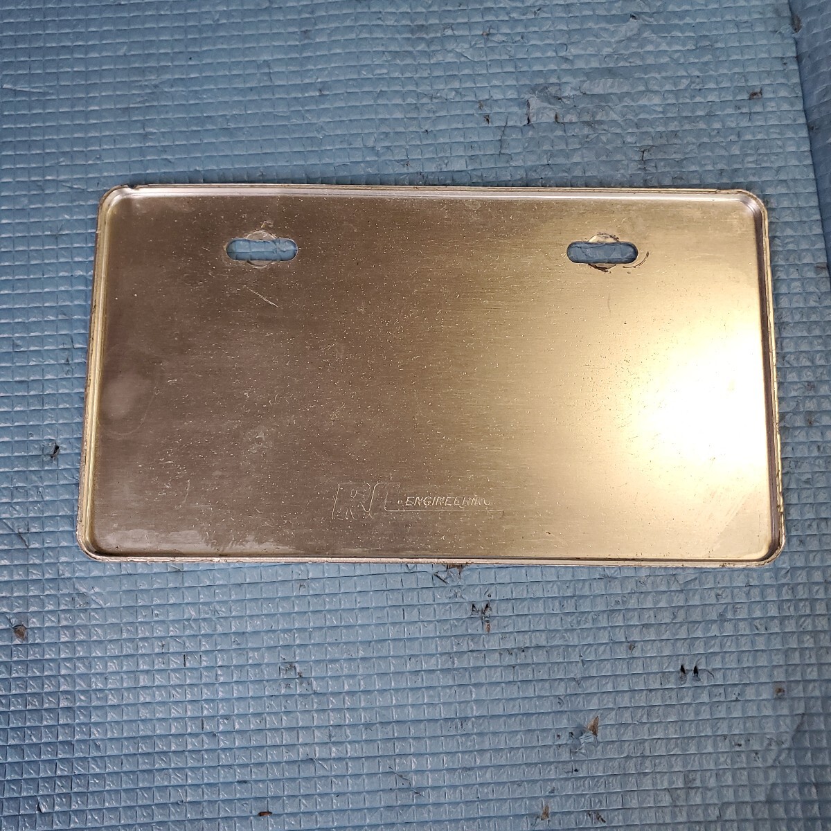 RCエンジニアリング な ナンバーホルダー 拍卖