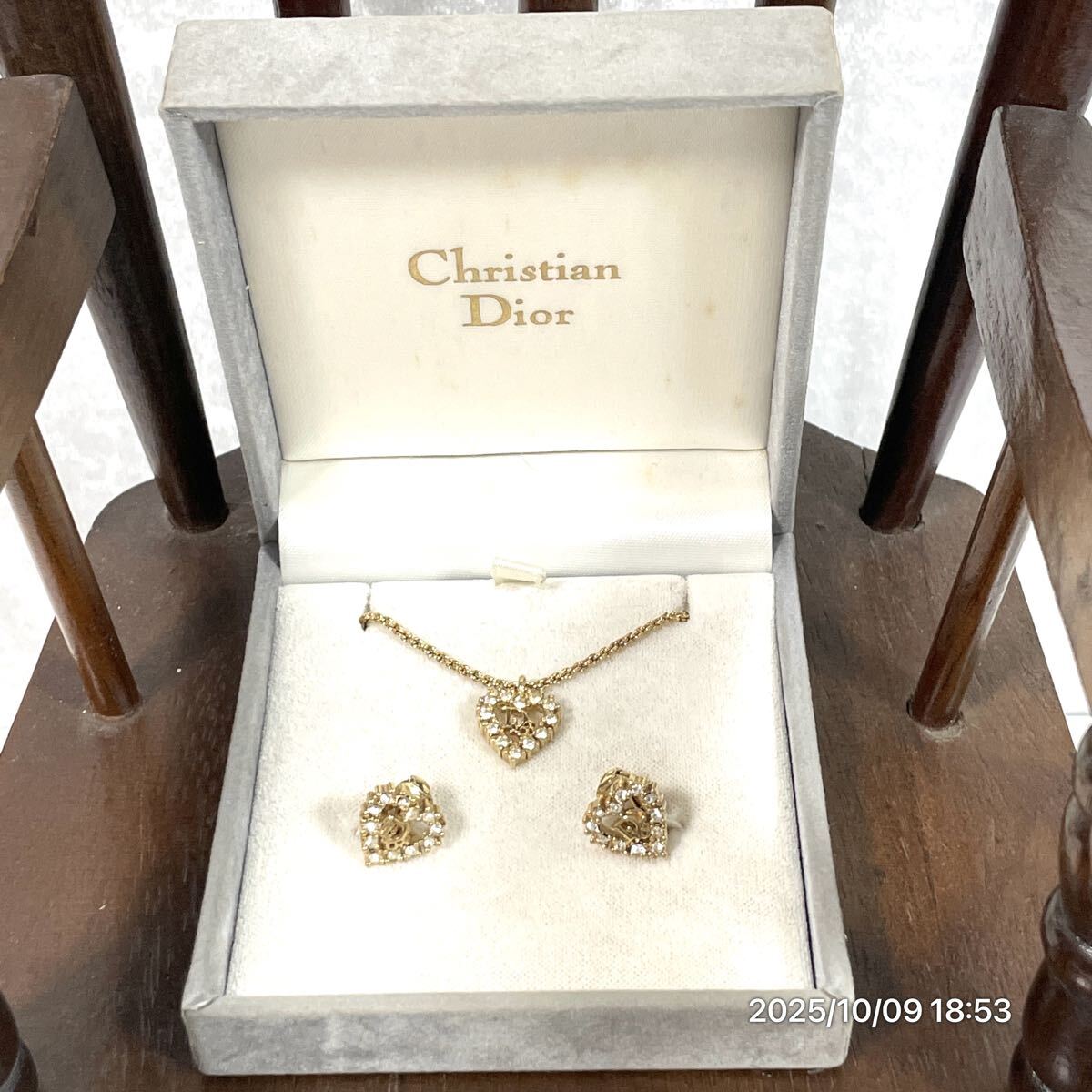 Dior クリスチャン ディオール ハートモチーフ ラインストーン ゴールドカラー ネックレス×イヤリング セット アクセサリー 箱付き拍卖